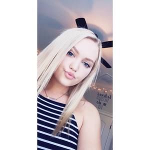 Meet your Posher, Hailey